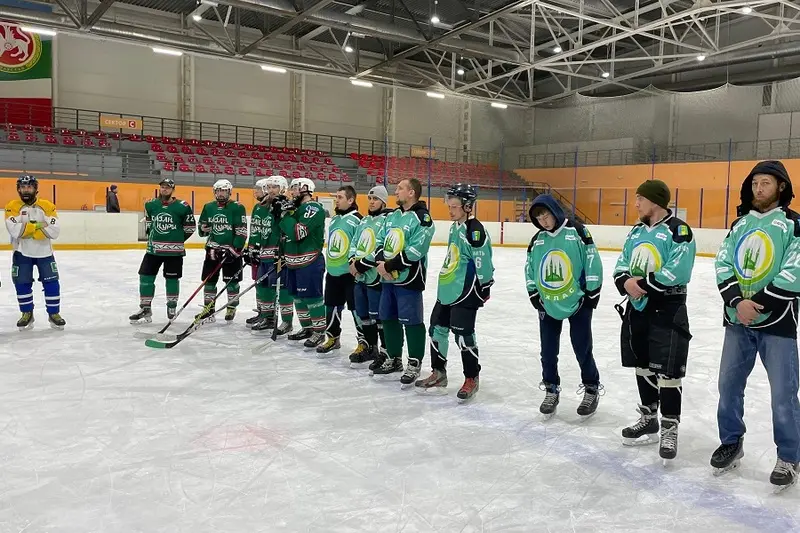 В Нижнекамске прошёл республиканский хоккейный турнир среди мусульманских команд