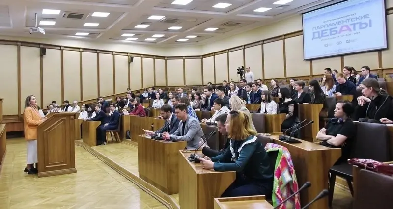 Депутаты оценили выступления молодых парламентариев из Нижнекамска