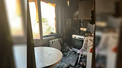 В Нижнекамске в одной из квартир сгорела кухня