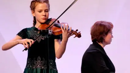 Скрипачка из Нижнекамска выступила в финале программы «Звезды из завтра»