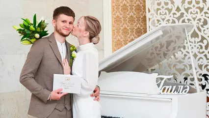 В Нижнекамске связала себя узами брака 500-я пара в 2024 году