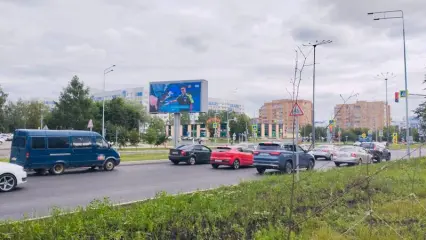 В Нижнекамске баннеры напоминают водителям о необходимости пристегивать ремень безопасности