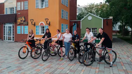 В Нижнекамске 30 команд приняли участие в масштабном «Велодозоре» - НТР 24