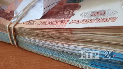Нижнекамец хотел опередить мошенников, а в итоге перевёл им 3 млн рублей