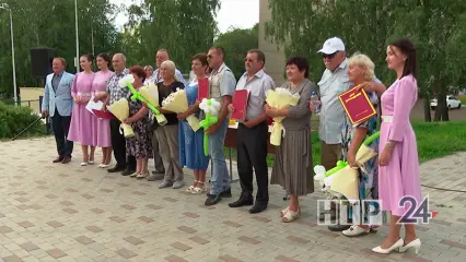 В Нижнекамске чествовали юбиляров семейной жизни — родителей погибших участников СВО