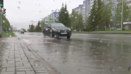 Грозовые дожди и штормовой ветер в пятницу пообещали жителям Татарстана