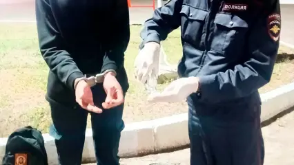 Нижнекамцы сообщили в полицию о подозрительном мужчине, у него нашли наркотики - НТР 24