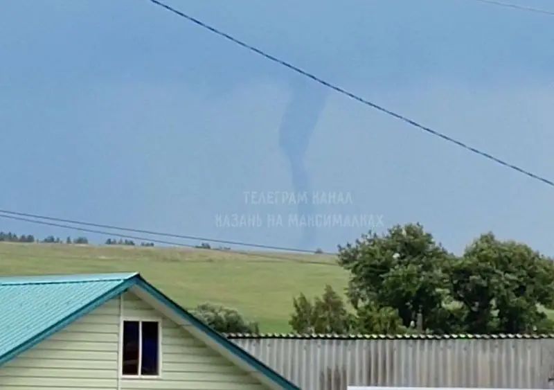 Облачные вихри в Татарстане сняли на видео