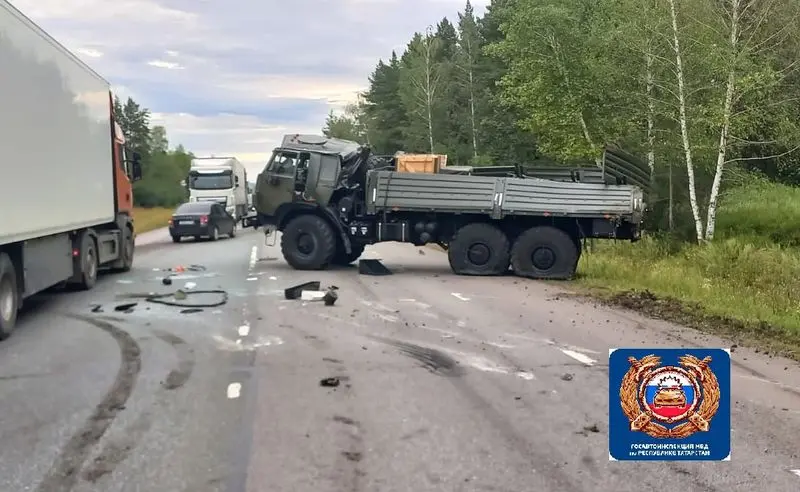 Из-за смертельного ДТП на М-5 в Татарстане временно закрыто движение