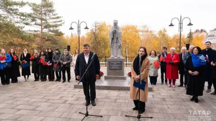 В столице Татарстана открыли памятники Конфуцию и Абаю Кунанбаеву