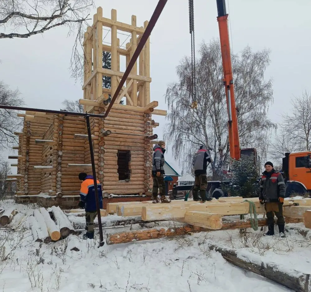 В селе Верхний Багряж Заинского района Татарстана выполняется реставрация 136-летней деревянной церкви Живоначальной Троицы, объекта культурного наследия регионального значения.