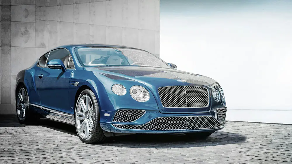 Самой популярной маркой авто класса «люкс» в 2024 году у россиян стала Bentley