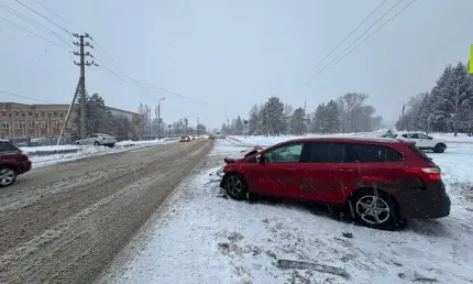 За сутки в Нижнекамске из-за непогоды произошло 12 ДТП