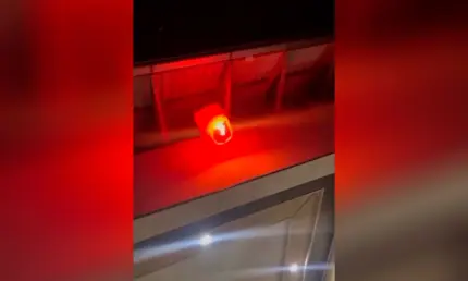 В МЧС наглядно показали, для чего существует штраф за запуск небесных фонариков - НТР 24