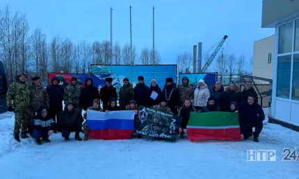 Семь контрактников из Нижнекамска отправились служить в подразделения ВКС