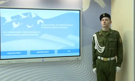 В колледже Нижнекамска открыли обновленную «стену памяти», посвященную выпускникам - НТР 24