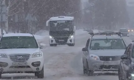 Жителей Татарстана просят не выезжать за пределы населенных пунктов из-за снежных заносов на дорогах - НТР 24