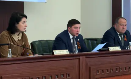 Радмир Беляев провел первую планёрку в администрации Нижнекамска - НТР 24