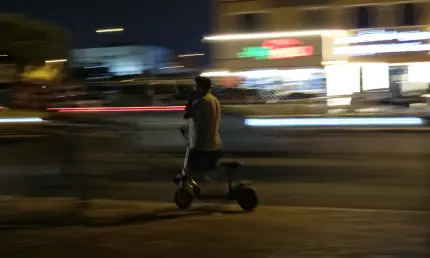 Штраф до 100 тысяч: чем грозит аренда самоката для ребенка - НТР 24