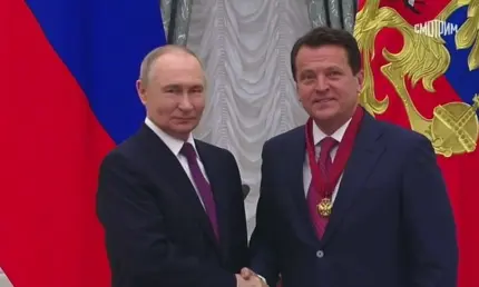Путин лично наградил первого мэра Нижнекамска орденом «За заслуги перед Отечеством» - НТР 24