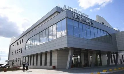 В аэропортах Нижнекамска и Казани введены ограничения на прием и отправку рейсов - НТР 24