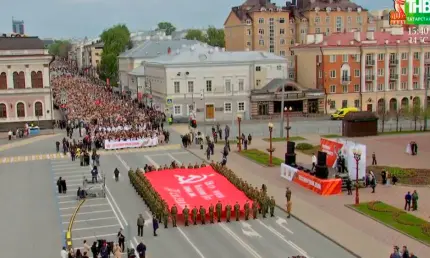 Связь поколений: 150 тысяч портретов героев на улицах Казани - НТР 24