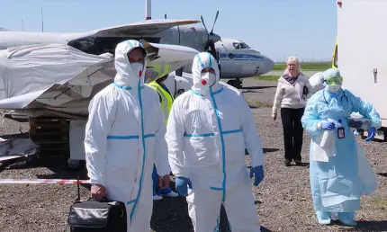 В Нижнекамске отработали сценарий прибытия пассажира с лихорадкой Эбола - НТР 24