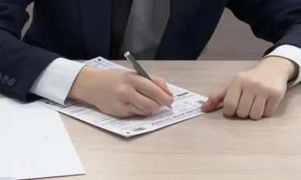 10 выпускников из Нижнекамска сдали ЕГЭ по химии и литературе на 100 баллов - НТР 24