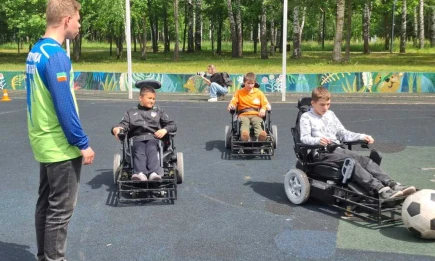 В Нижнекамске впервые проходит инклюзивный фестиваль «Город, открытый для всех» - НТР 24