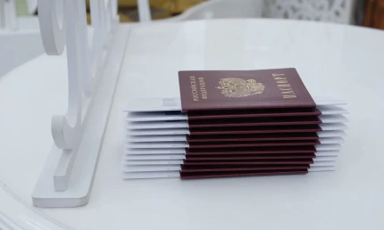 Торжественное вручение первых паспортов: юные нижнекамцы получили главный документ - НТР 24