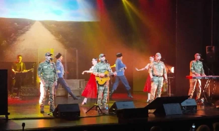 В Нижнекамске выступает с концертом группа ветеранов СВО «Добробат» - НТР 24