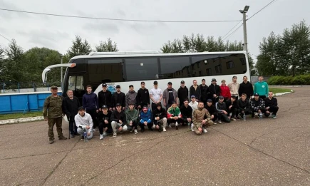 Еще 30 ребят из Нижнекамска отправились в армию - НТР 24