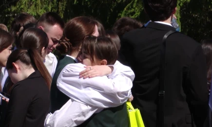 В Татарстане 11 выпускников сдали ЕГЭ по двум предметам на 200 баллов - НТР 24