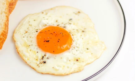 Яйца на завтрак обошли каши и блины по популярности среди россиян - НТР 24