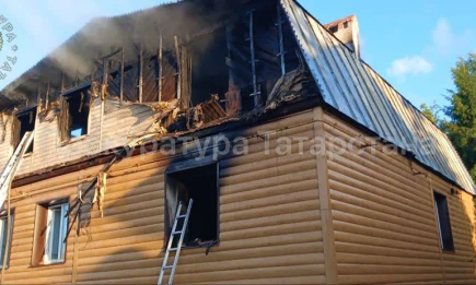 В Татарстане на пожаре погибли женщина и двое детей - НТР 24