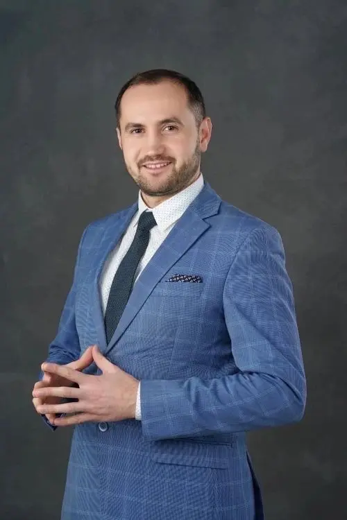 Ахметов Ленар Раилевич