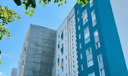 В Камских Полянах проходят работы по благоустройству жилых домов - НТР 24