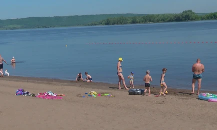 Врачи рассказали, как безопасно для здоровья загорать на солнце - НТР 24