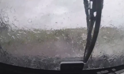 К Татарстану подбираются московские ливни с грозой и градом - НТР 24