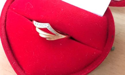 Казанские спасатели помогли девочке снять застрявшее кольцо - НТР 24