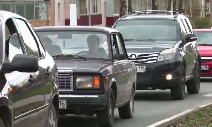 В России хотят повысить налог на старые машины - НТР 24