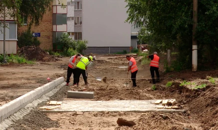 В Нижнекамске ремонтируют 53 двора по программе «Наш двор» - НТР 24