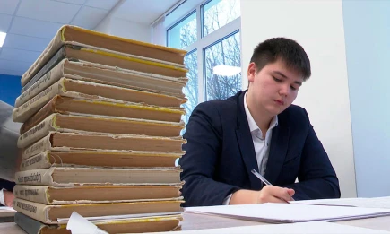 ЕГЭ-2025: татарстанские выпускники показали результаты выше среднероссийских - НТР 24