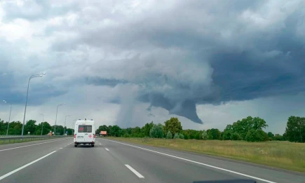 Необычная туча напугала жителей Татарстана - НТР 24