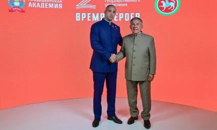 Рустам Минниханов стал наставником для Героя России в программе «Время героев» - НТР 24
