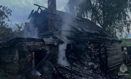 В Татарстане при пожаре в частном доме сгорели две женщины - НТР 24