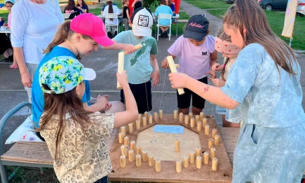 5 кг «чупа-чупсов»: в Нижнекамске завершился летний проект «Игры нашего двора» - НТР 24