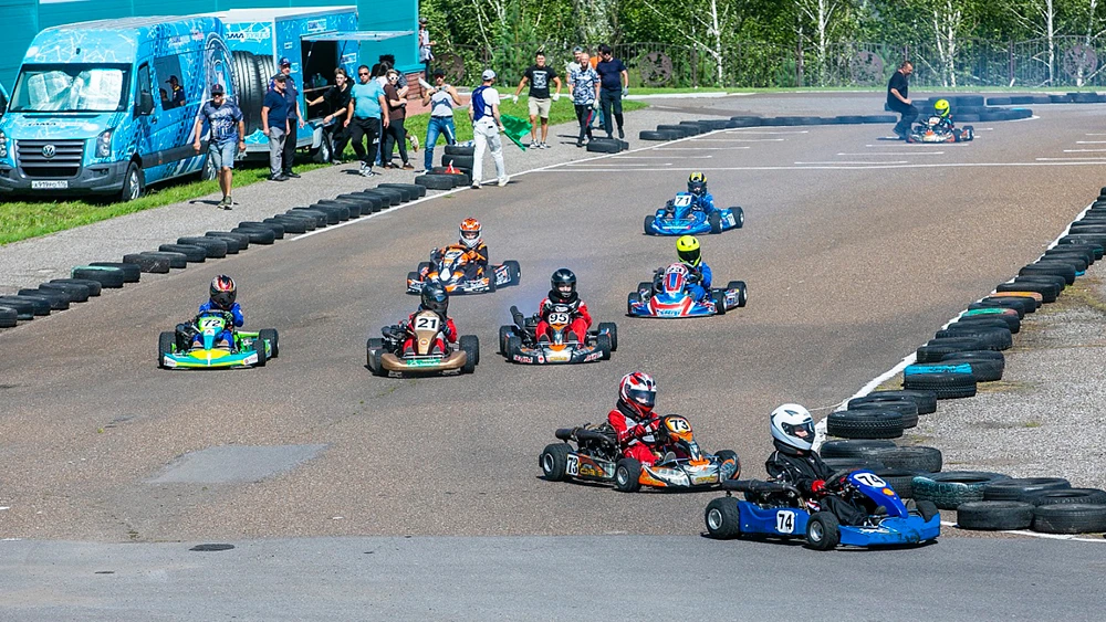 Гонка на картах в Камских Полянах