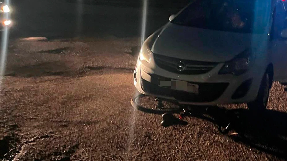 Автомобиль наехал на велосипедистку на улице Бызова в Нижнекамске