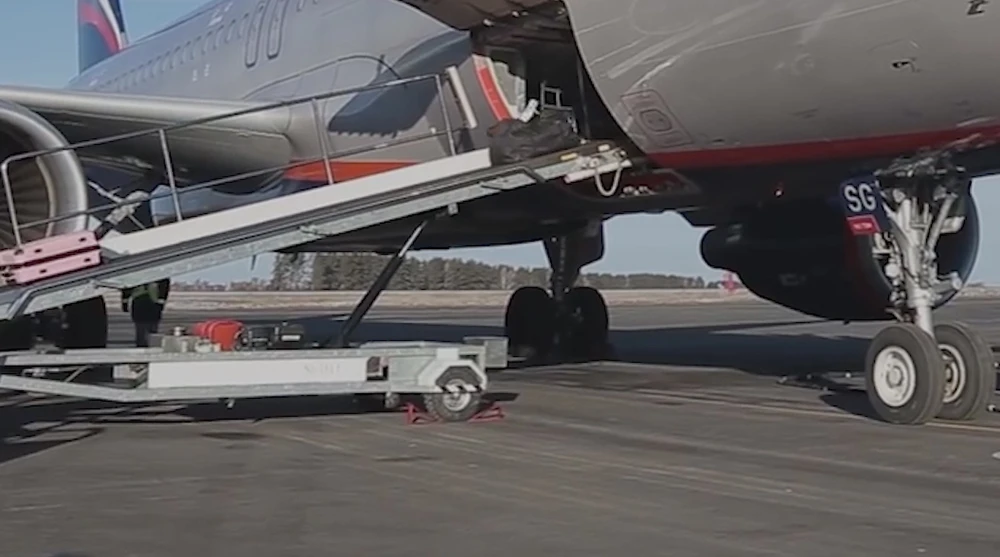 грузовой отсек самолета